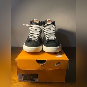 Nike Mid Blazer 77